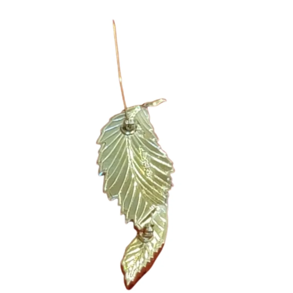 Sarah Coventry Two-Tone leaf brooch 60s silvertone Goldtone Crystals Fall Autumn